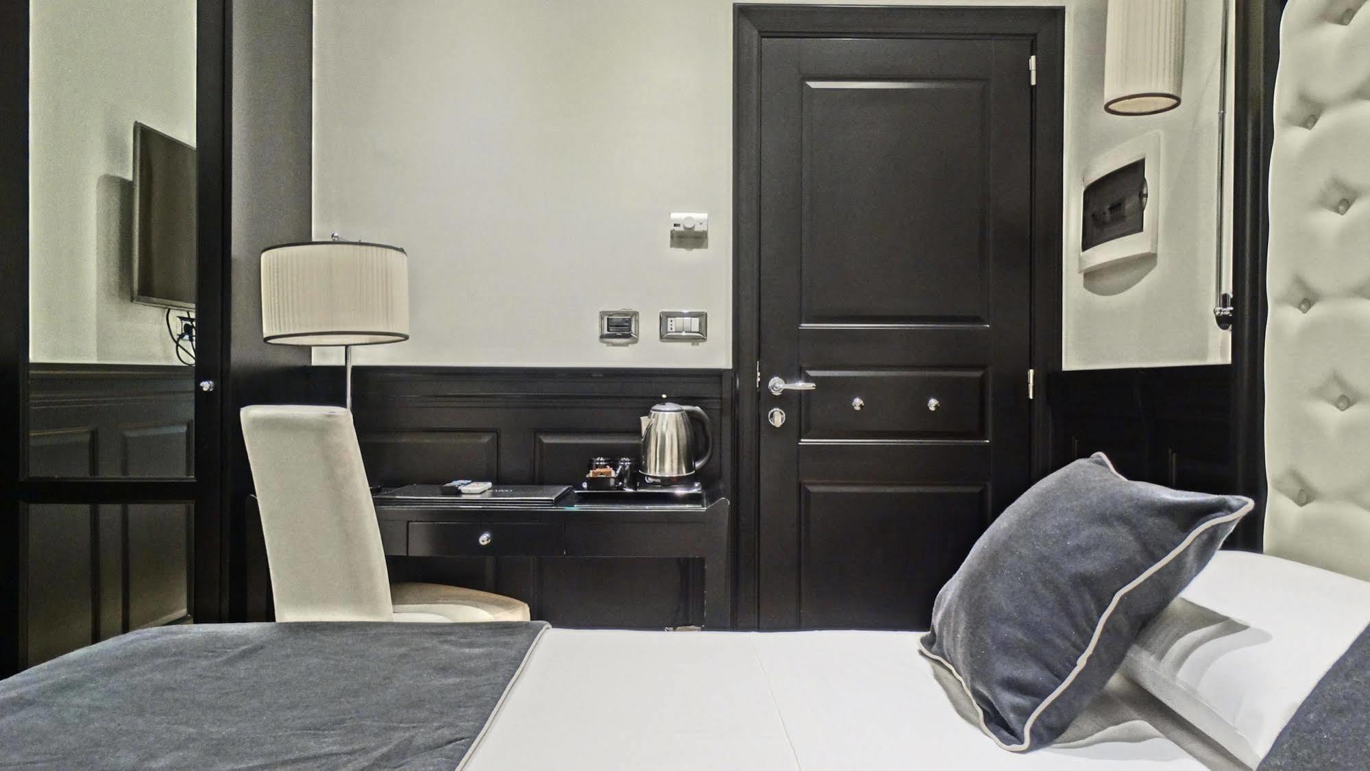 Vaticano Royal Suite Guest House Roma Esterno foto